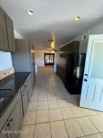 202 E 32nd Street, Tucson, AZ 85713