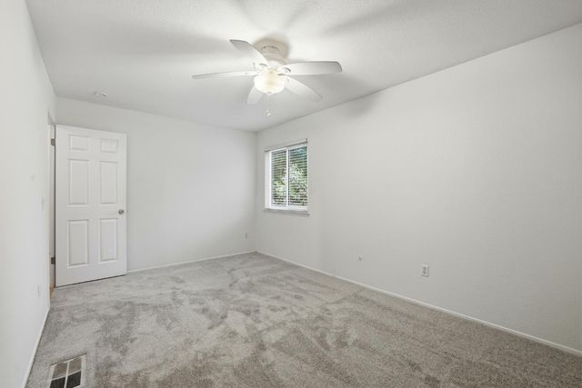 5274 Lake Knoll Ln, Fair Oaks, CA 95628