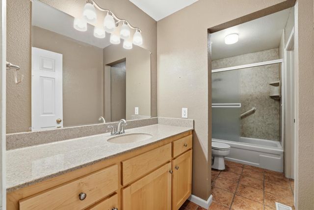 5274 Lake Knoll Ln, Fair Oaks, CA 95628