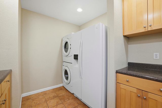 5274 Lake Knoll Ln, Fair Oaks, CA 95628