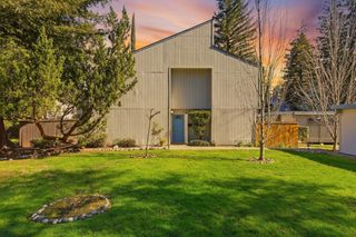 5274 Lake Knoll Ln, Fair Oaks, CA 95628