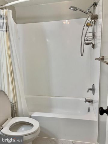 13 MITNICK, Nottingham, MD 21236