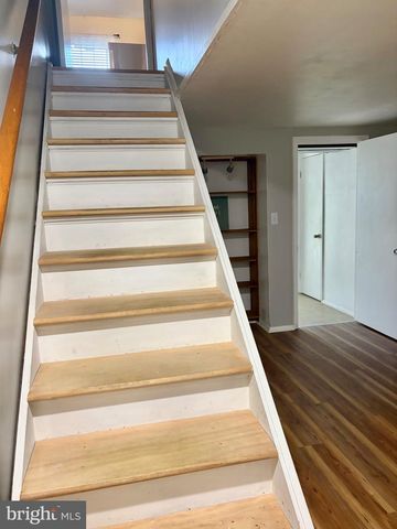 13 MITNICK, Nottingham, MD 21236