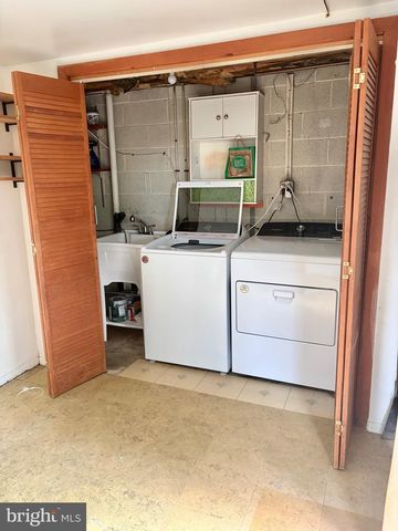13 MITNICK, Nottingham, MD 21236