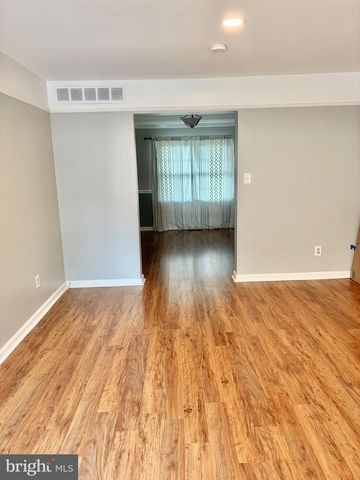 13 MITNICK, Nottingham, MD 21236