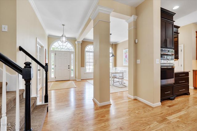 101 Hogan Woods Circle, Chapel Hill, NC 27516