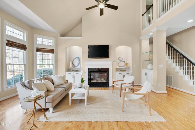 101 Hogan Woods Circle, Chapel Hill, NC 27516