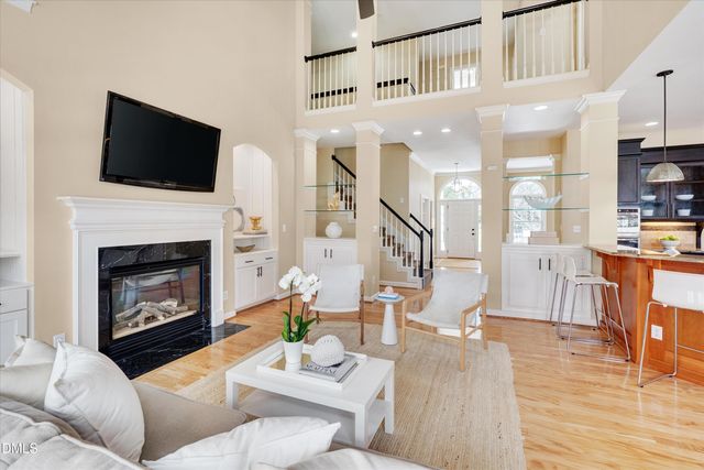 101 Hogan Woods Circle, Chapel Hill, NC 27516