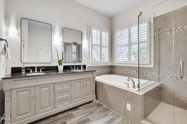 101 Hogan Woods Circle, Chapel Hill, NC 27516