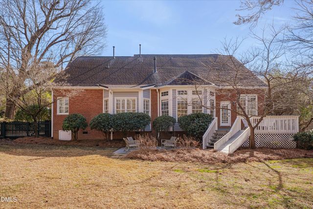 101 Hogan Woods Circle, Chapel Hill, NC 27516