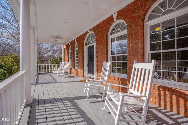 101 Hogan Woods Circle, Chapel Hill, NC 27516