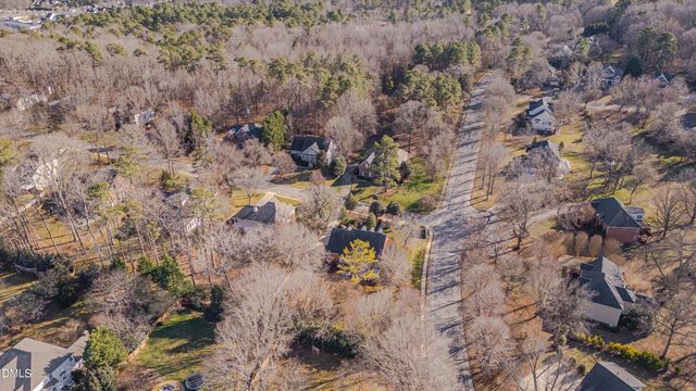 101 Hogan Woods Circle, Chapel Hill, NC 27516