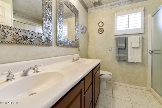 5783 S AMBERWOOD Drive, Sun Lakes, AZ 85248