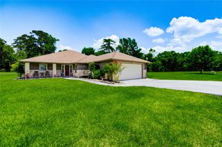 37 Wildwood Lake Drive, Huntsville, TX 77340