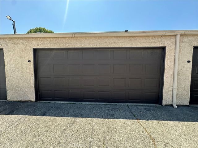15031 Chatsworth 22, San Fernando, CA 91345