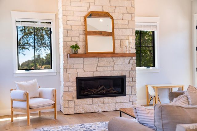 3523 Hanover Pl, Santa Rosa, CA 95404