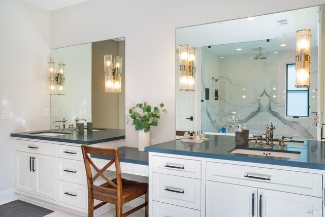 3523 Hanover Pl, Santa Rosa, CA 95404