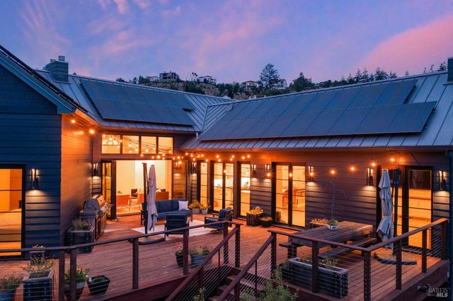 3523 Hanover Pl, Santa Rosa, CA 95404