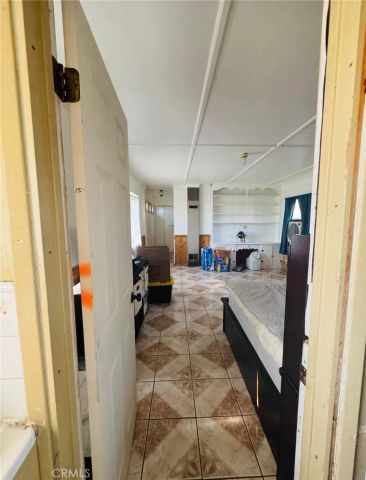 9167 Citrus Avenue, Fontana, CA 92335