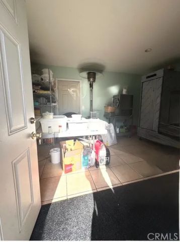 9167 Citrus Avenue, Fontana, CA 92335