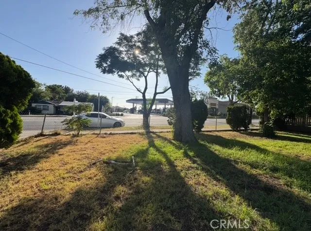 9167 Citrus Avenue, Fontana, CA 92335