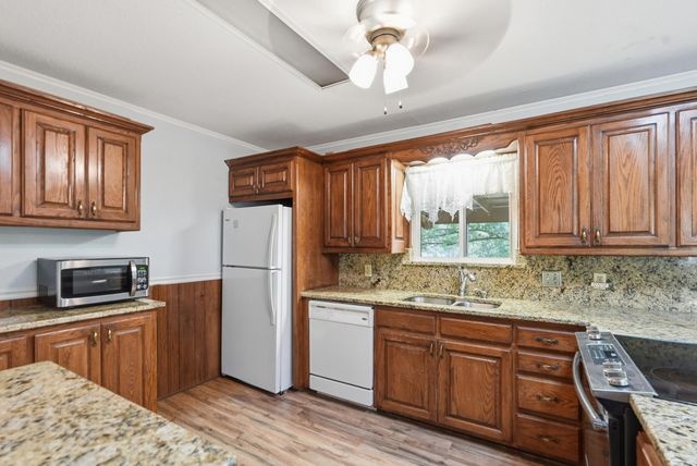 406 Cottonwood Street, Hot Springs, AR 71913