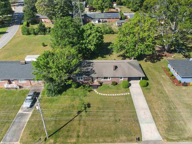 220 N Lanford Street, Spartanburg, SC 29301