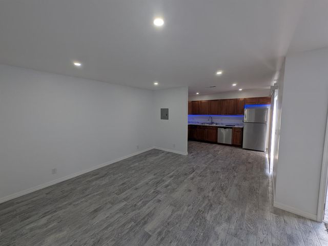 1733 N Congress Avenue, West Palm Beach, FL 33401