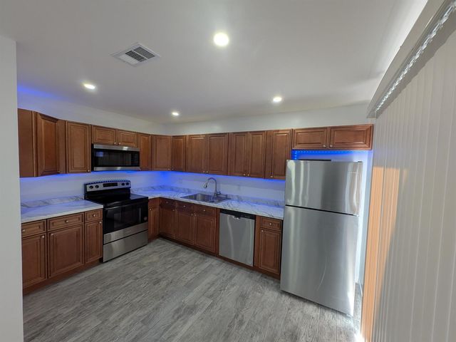 1733 N Congress Avenue, West Palm Beach, FL 33401
