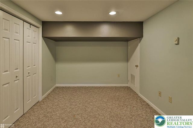 1875 Jenkins Drive, Easton, PA 18040
