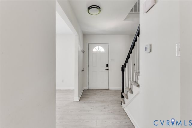 10008 Brittonwood Dr, North Chesterfield, VA 23237