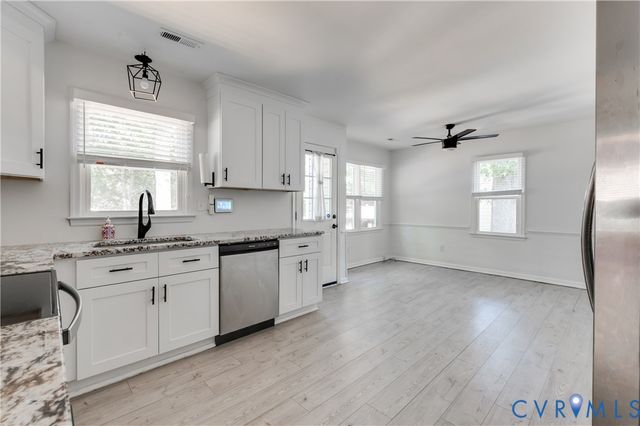 10008 Brittonwood Dr, North Chesterfield, VA 23237