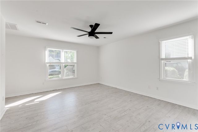 10008 Brittonwood Dr, North Chesterfield, VA 23237
