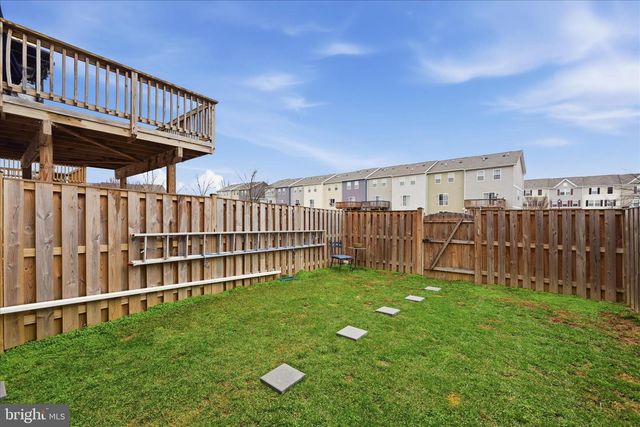 227 MAGELLAN DR, Martinsburg, WV 25404