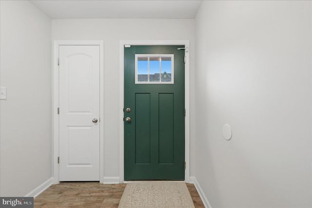 227 MAGELLAN DR, Martinsburg, WV 25404