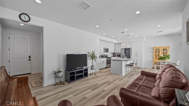 16282 Meadowhouse Avenue, Chino, CA 91708
