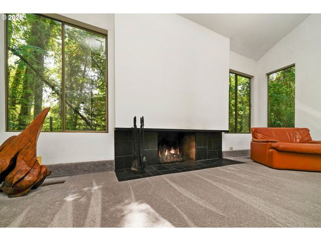 4298 RIVER Rd S, Salem, OR 97302