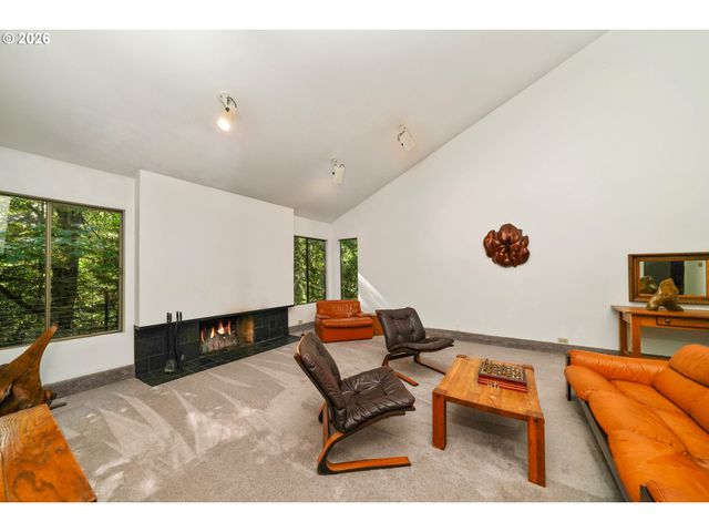 4298 RIVER Rd S, Salem, OR 97302