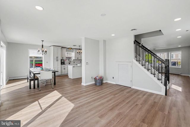 348 KINGFISHER RD, Tuckerton, NJ 08087