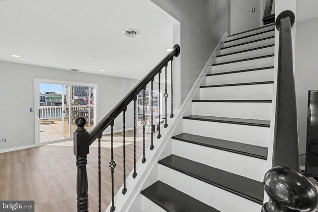 348 KINGFISHER RD, Tuckerton, NJ 08087