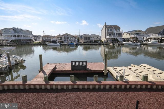 348 KINGFISHER RD, Tuckerton, NJ 08087