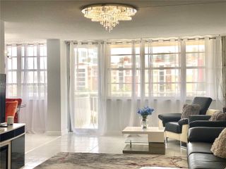 251 174th Street 615, Sunny Isles Beach, FL 33160