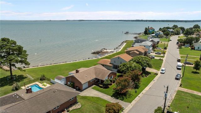 103 York Point DR, Seaford, VA 23696