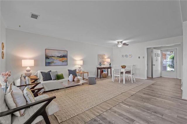103 York Point DR, Seaford, VA 23696