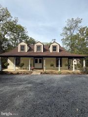 70 DEWALT DRIVE, Mechanicsburg, PA 17050