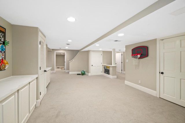 134 E Trillium COURT, Mequon, WI 53092