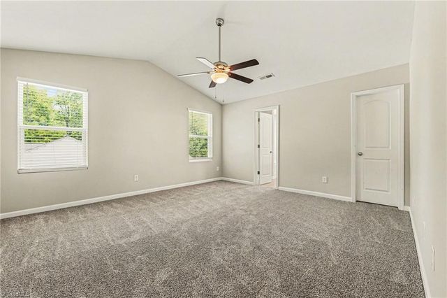 4586 Sun Valley Lane, Kernersville, NC 27284