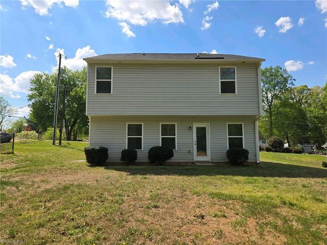 4586 Sun Valley Lane, Kernersville, NC 27284