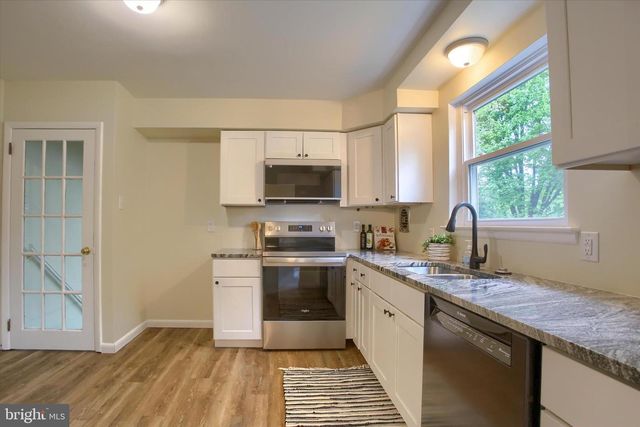 416 ALLENDALE WAY, Camp Hill, PA 17011