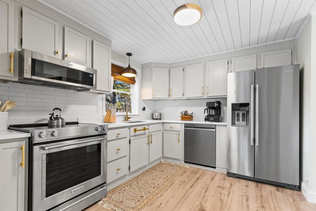 1031 Cherry Valley Road, Gilford, NH 03249